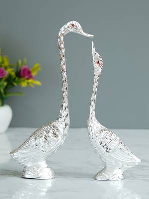One 10.5 inch silver kissing swan couple handcrafted decorative figurine 2
