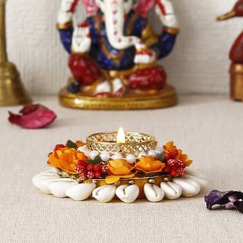 One shells and floral handcrafted round tea light holder 2