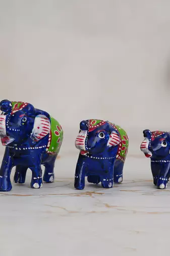 Set of 3 multicolor elephant statues