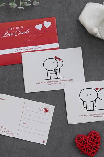 One set of 8 love post cards valentine gift cards set (red & white)
