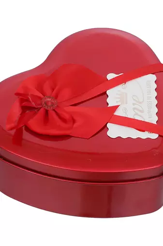 One heart shaped valentine gift box set with white teddy and red flowers