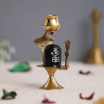 1 shivling with naag devta statue 1