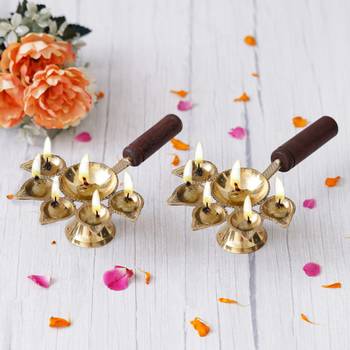 One set of 2 golden brass panchdeep diyas for 5 cotton wicks with wooden holder 1