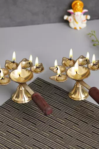 One set of 2 golden brass panchdeep diyas for 5 cotton wicks with wooden holder
