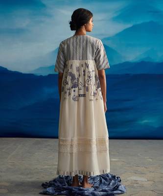 Erica quilted yoke dress 4