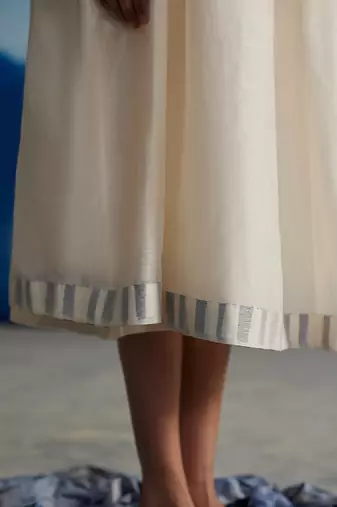 Ambretta square sleeve dress