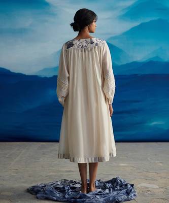 Ambretta square sleeve dress 5