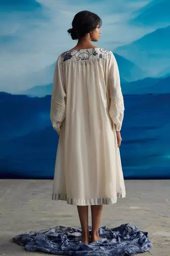Ambretta square sleeve dress