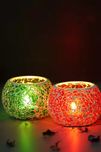 One red & green set of 2 mosiac glass decorative tea light holder/diya