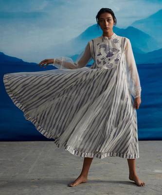 Blazing yoke dress 3