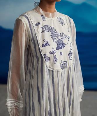 Blazing yoke dress 5