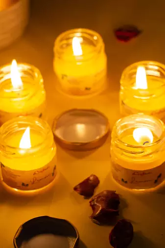 One set of 5 lemon scented minijar candle