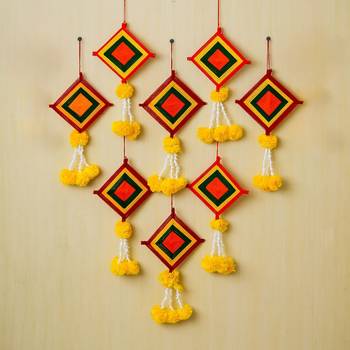 Pack of 8 artificial marigold flowers with colorful woolen kite hangings 1