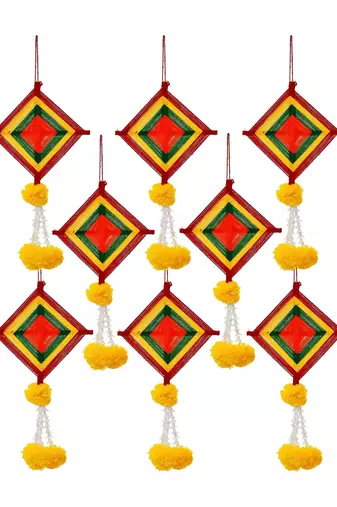 Pack of 8 artificial marigold flowers with colorful woolen kite hangings