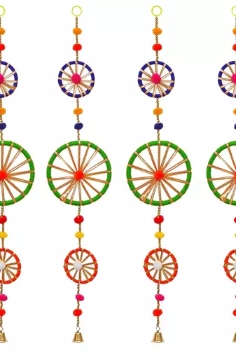 Pack of 4 rings with pom-pom tassels bell wall hangings toran