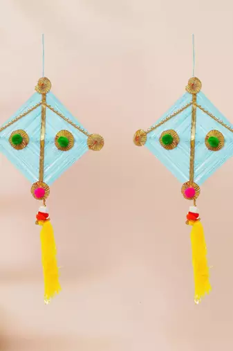 Pack of 2 multicolor woollen kite hanging decoration