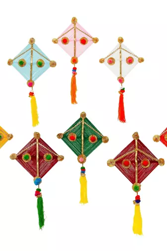 Pack of 8 multicolor woollen kite hanging decoration