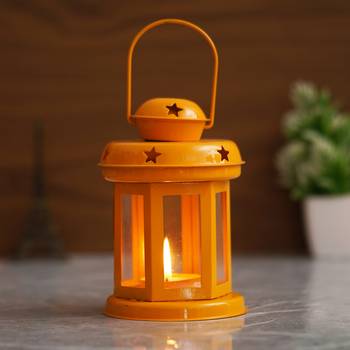 One lantern decoration with tealight candle 1