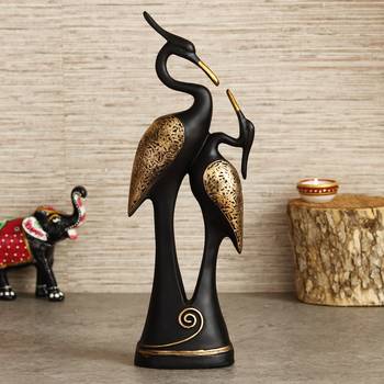 One black loving swan couple handcrafted polyresin decorative showpiece 2