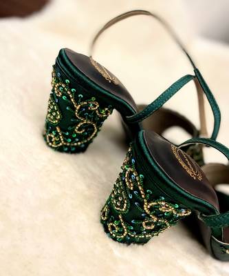 Emerald green heels 4