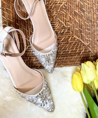 White diamond pumps 4