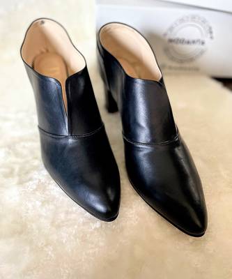 Black ankle boots 3