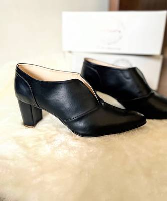 Black ankle boots 4