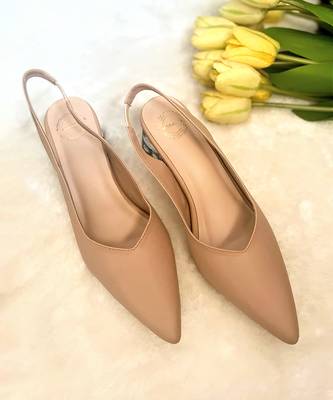 Nude diamond pumps 1