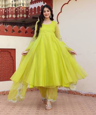 Green organza anarkali set 2