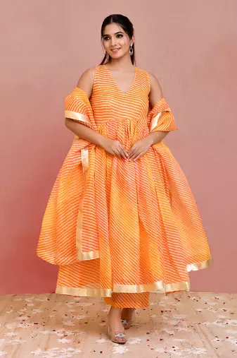 Saanjh lehariya anarkali set
