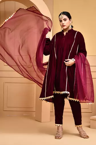 Women's Wine Velvet Kurti Set with Potli Bag