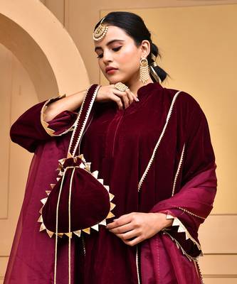 Women's Wine Velvet Kurti Set with Potli Bag 5