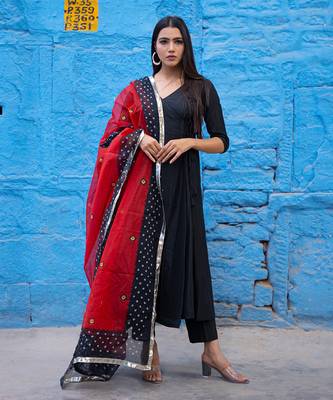 Black angrakha suit set 1