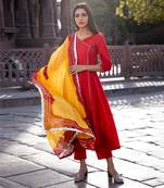 rukhmani red suit set