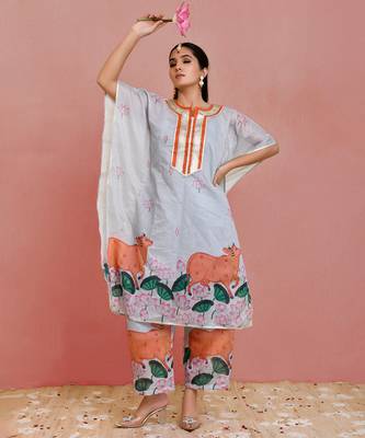 Kamdhenu chanderi kaftan set 2
