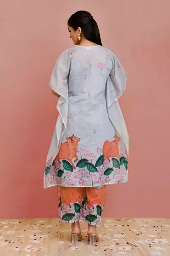 Kamdhenu chanderi kaftan set