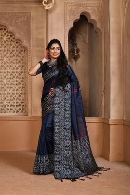 Women's Navy Blue Handloom  Silk Blend Weaving Pallu Traditional Saree with Blouse 1