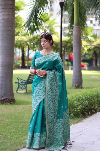 Women's Rama Handloom  Silk Blend Weaving Pallu Traditional Saree with Blouse