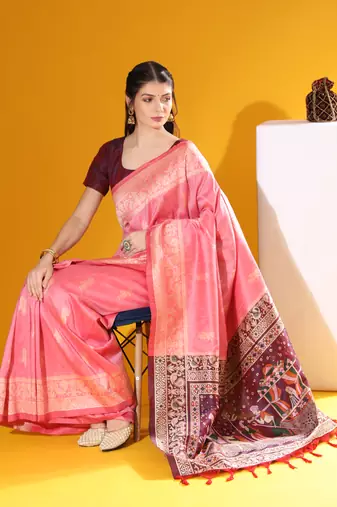 Women's Pink Soft  Silk Blend Tow Tone Weaving Traditional Saree with Blouse