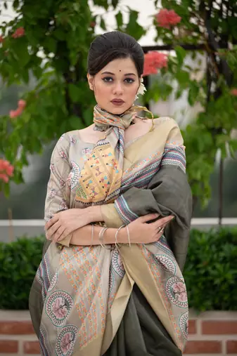 Women's Verdun Green Soft Tussar Silk Blend Traditional Print & Zari Border Saree with Blouse