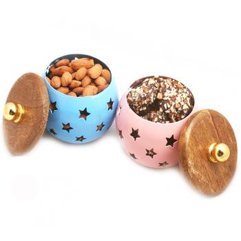 Diwali hampers- set of 2 english chocolate brittles and almonds metal jars 1