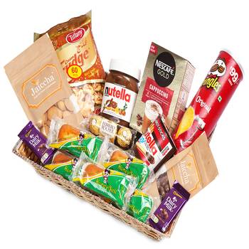 Big rectangle basket hamper  of 21 goodies 1