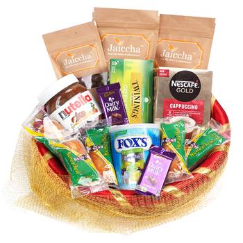 Golden net basket hamper  of 20 goodies 1