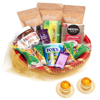 Golden net basket hamper  of 20 goodies with 2 t-lites 1