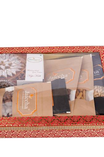 Hamper box 6 goodies with kaju katlis