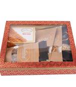 Hamper box 6 goodies with milk cakes