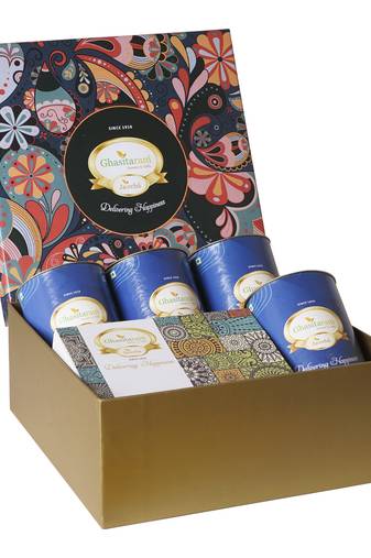 Ghasitaram big hamper box of 4 cans and mewa bites