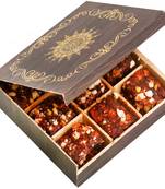 Healthy hampers- wooden 9 pcs sugarfree dates and figs bites  box