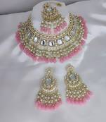 Indian gold plated kundan pearl choker bridal necklace jewellery set with earrings and mangtika.