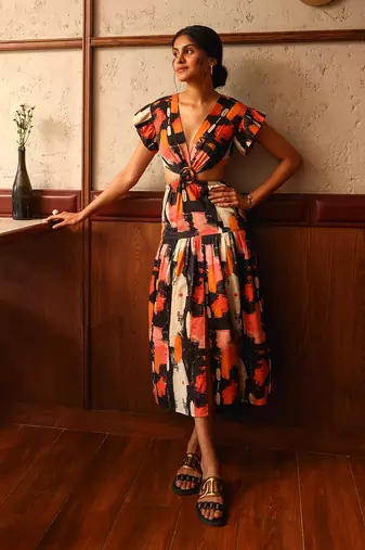 Vienna midi dress